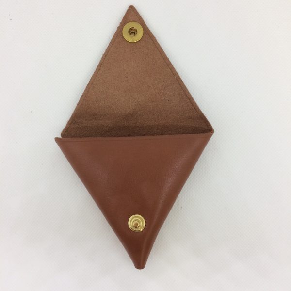 Porte-monnaie triangle marron ouvert