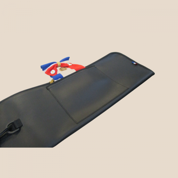 option poche sur housse drapeau